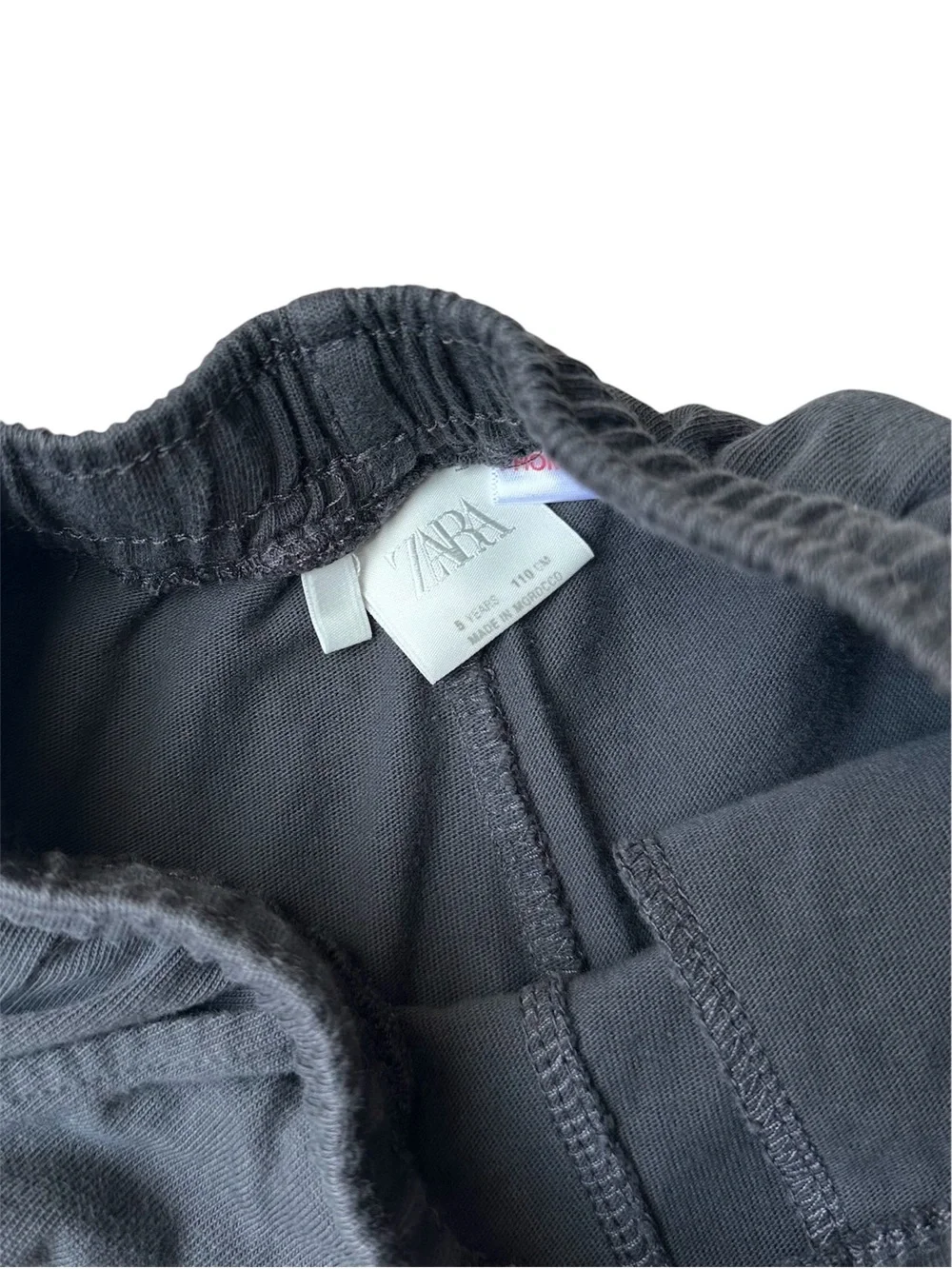 Zara size 5 boys dark gray pull on casual shorts